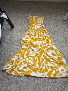 Fashion Nova Yellow & White Printed Midi Sundress